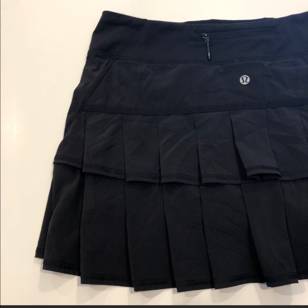 lululemon tennis skirt size 2 (tall)